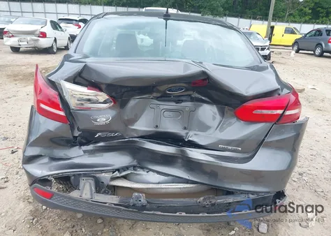 2016 Ford Focus S из США, поврежденный, VIN 1FADP3E23GL248945